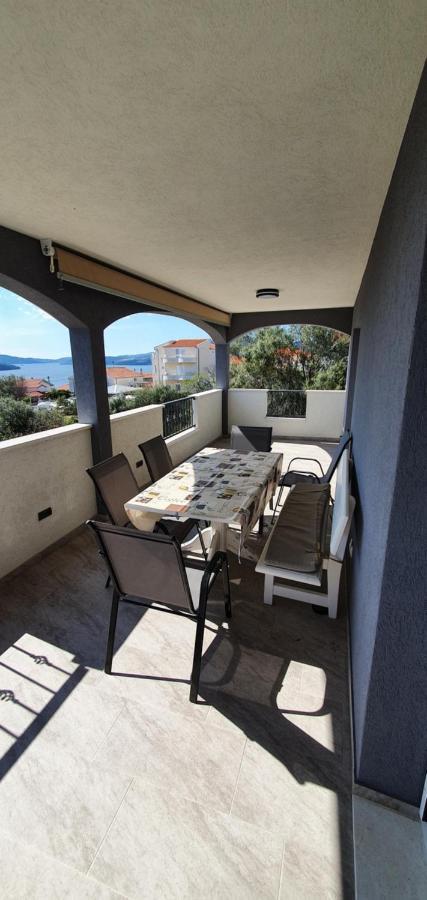 Apartments Kalajica Trogir Bagian luar foto